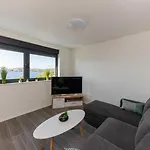 Apartment Ro