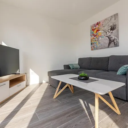 Ro Rogoznica (Sibenik-Knin)